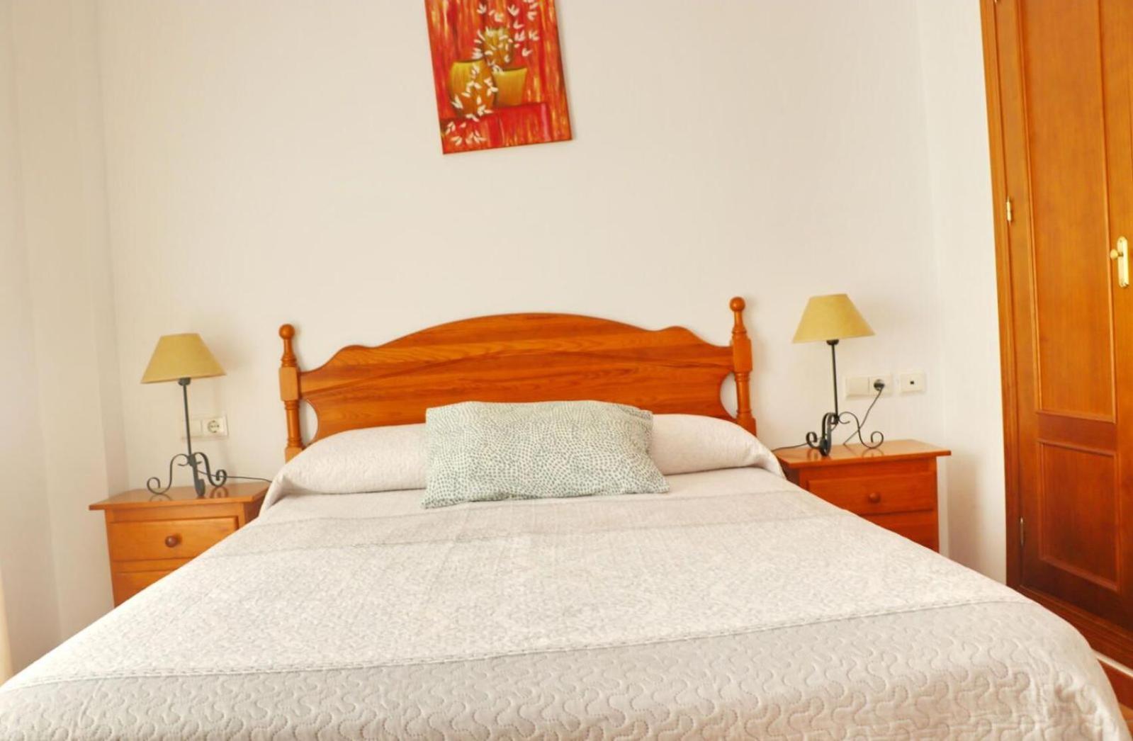 Apartamento Vistas Al Parque 科尼尔-德拉弗龙特拉 外观 照片